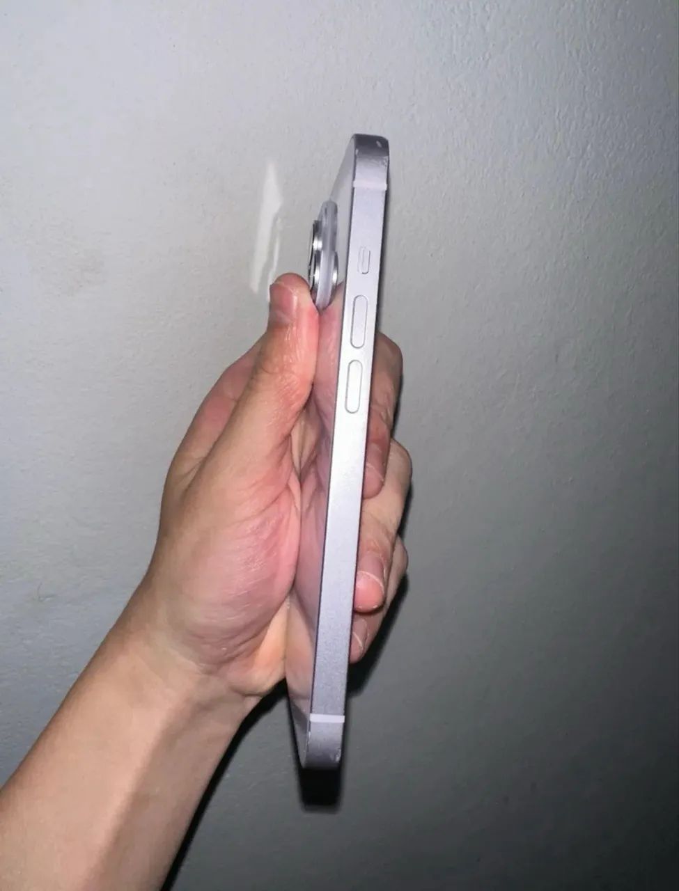 Vendo iPhone 14 em excelente estado de conservação, funcionando perfeitamente. - Foto 2