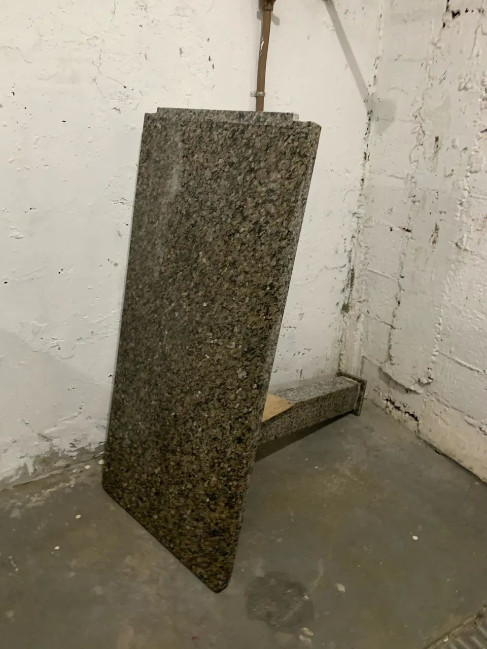 Bancada de granito com pé  - Foto 2