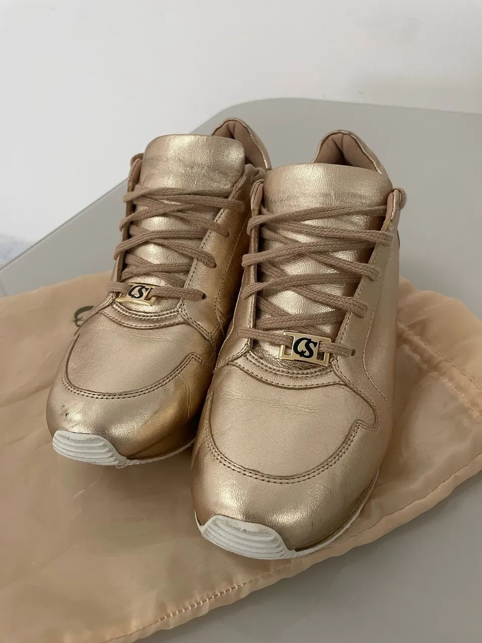 Tênis Carmen steffens 37