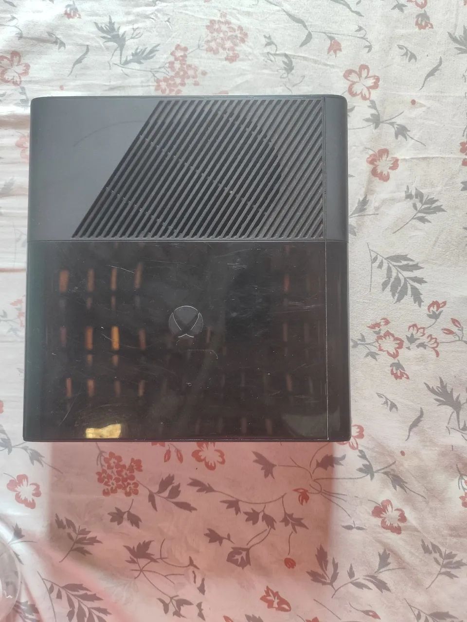 XBOX 360 SUPER SLIM DESBLOQUEADO RGH com defeito - Foto 2