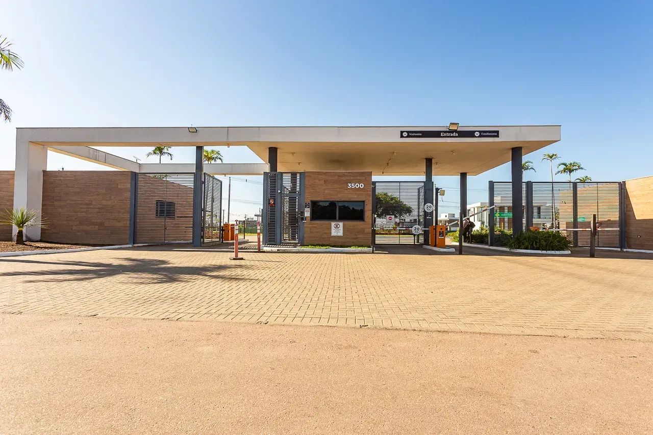 Casa de condomínio para venda possui 450 metros quadrados - Foto 2