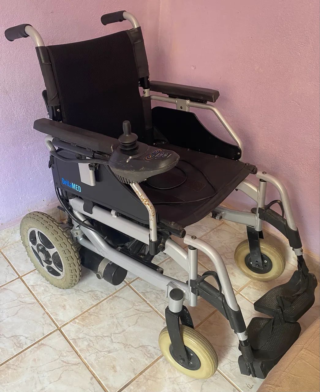 Cadeira de rodas elétrica - Foto 3