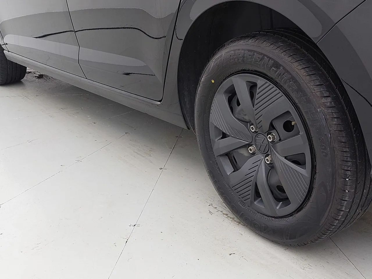 Volkswagen Polo Track 1.0 Flex 12V 5p, foto 12 de 18