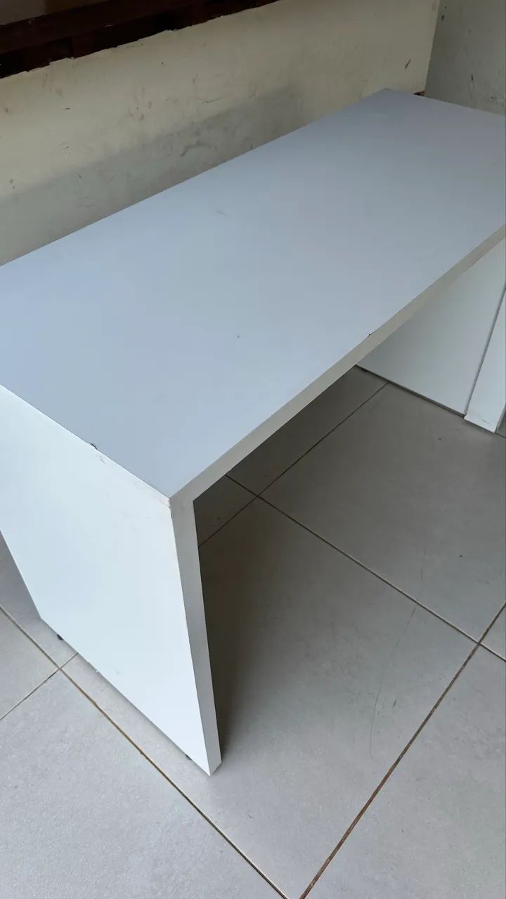 Mesa escritório em Mdf 