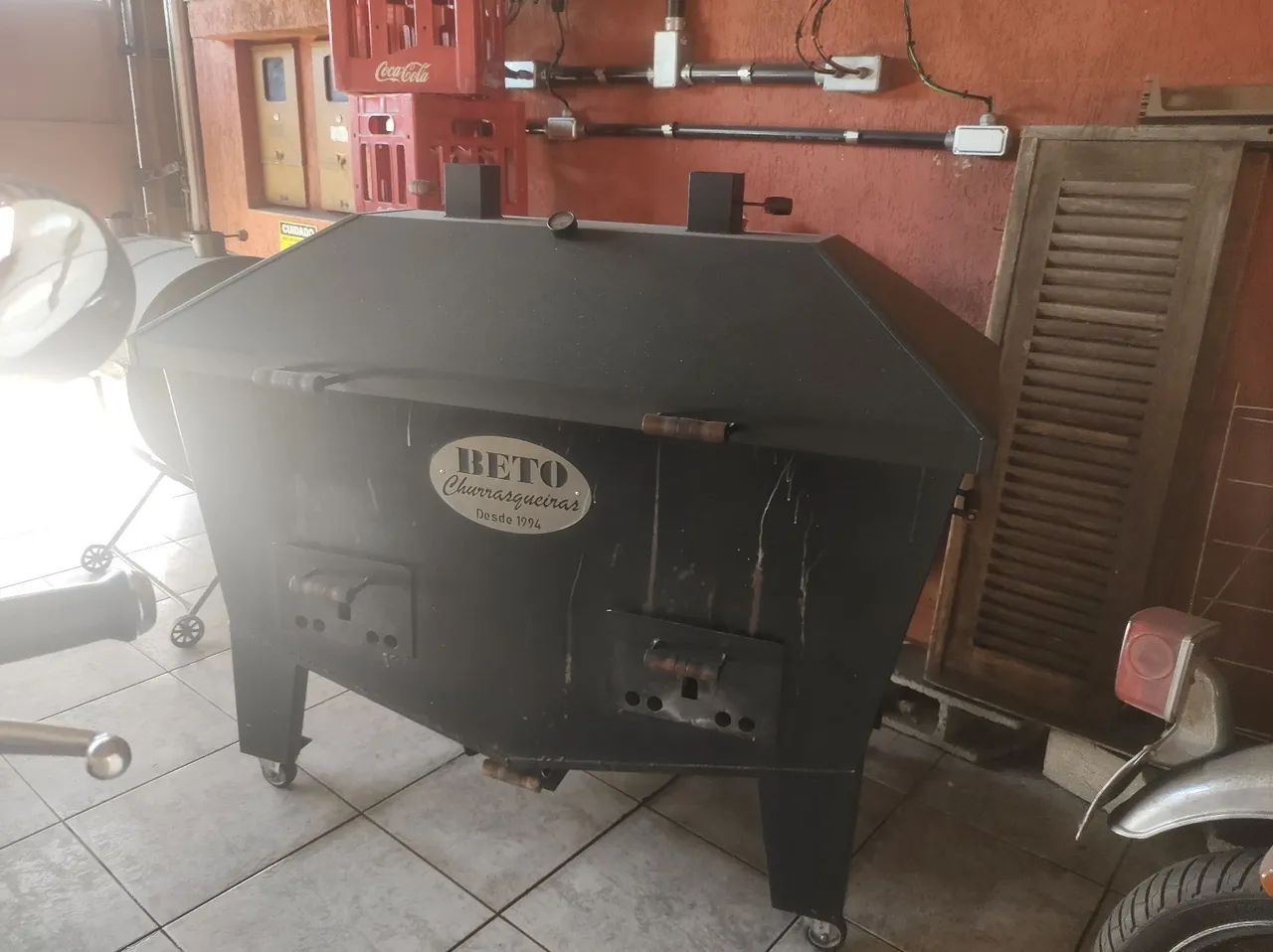 Mega churrasqueira no bafo em ferro  - Foto 2