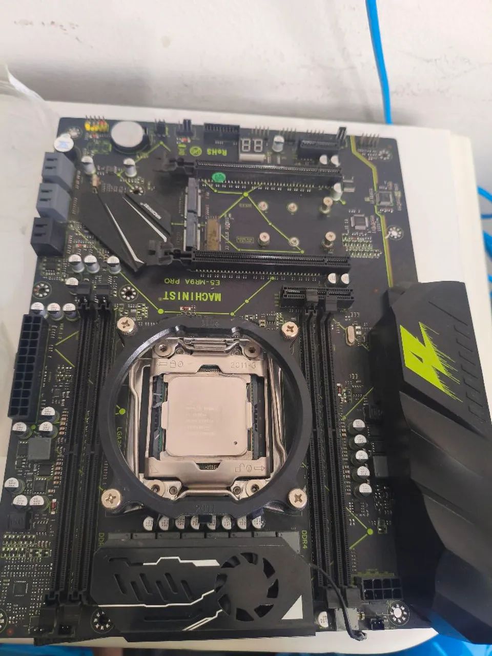 Kit mineração machinist + Intel xeon E5-2690V4.