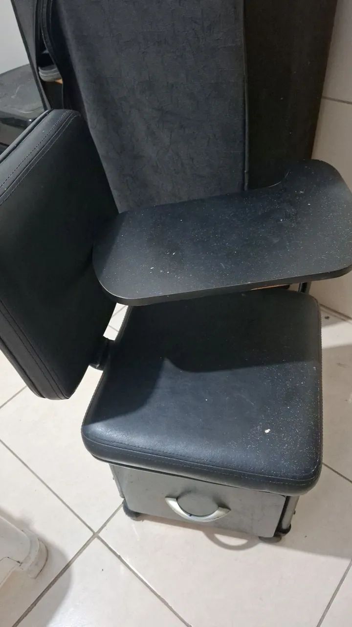 Vendo cadeira de manecure - Foto 2