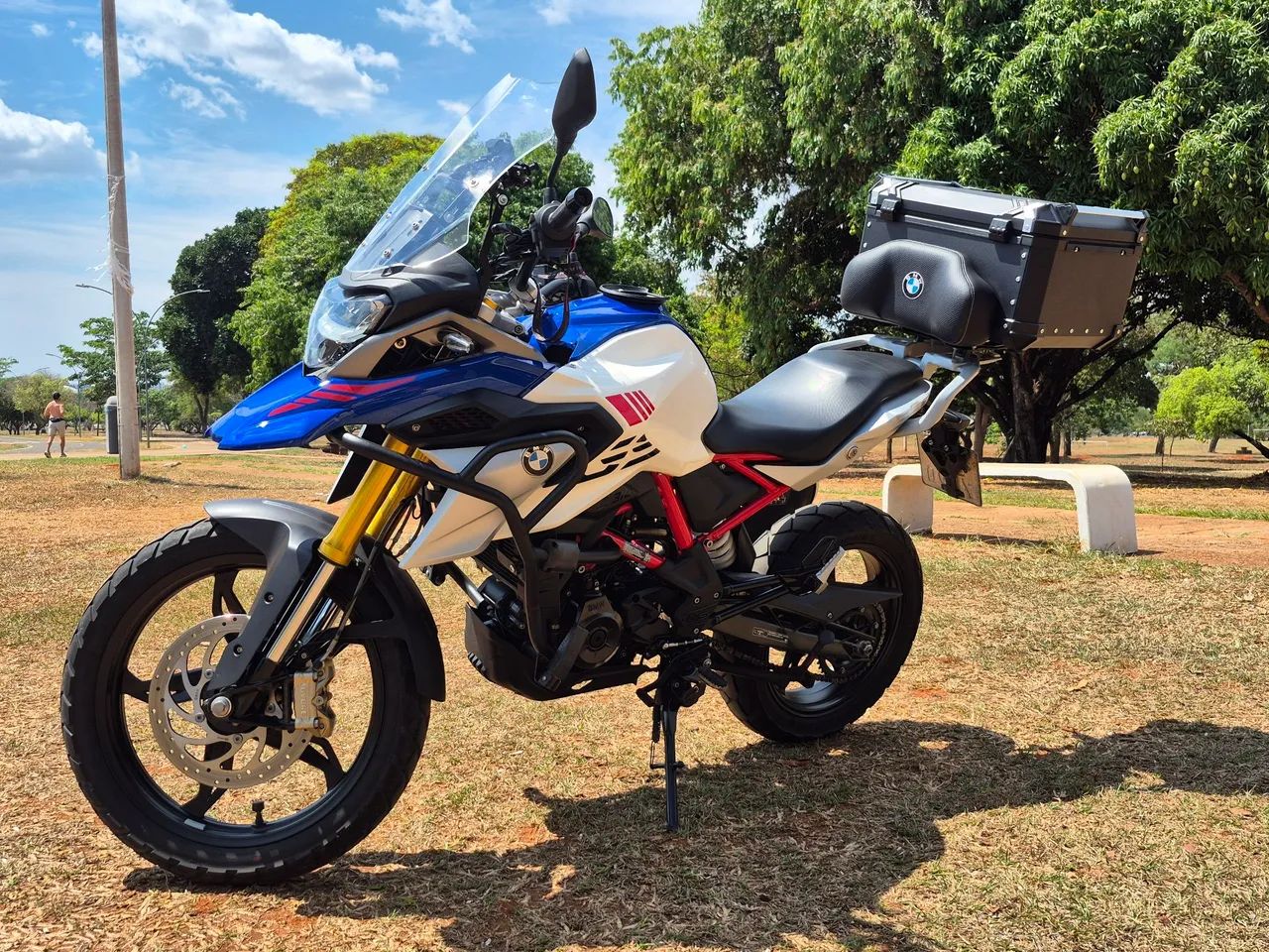BMW GS310 impecável. 