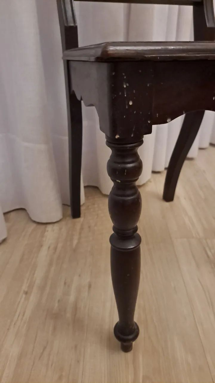 Cadeira antiga - Foto 4