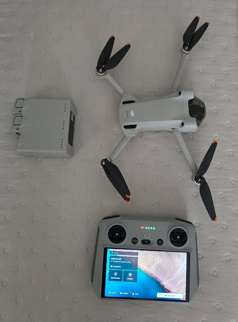 DJI Mini 3 Pro + Fly More Combo + DJI RC com Tela + Acessórios - Foto 5