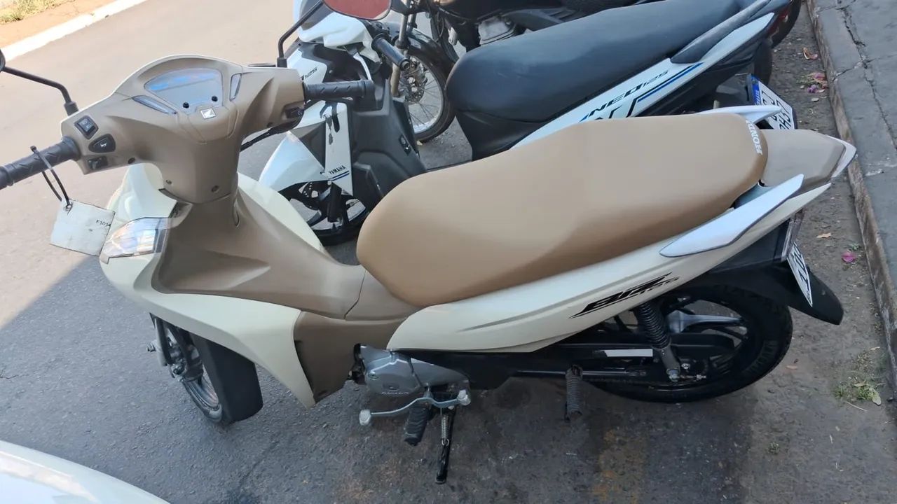 Vendo Biz 125, conservada.  - Foto 3