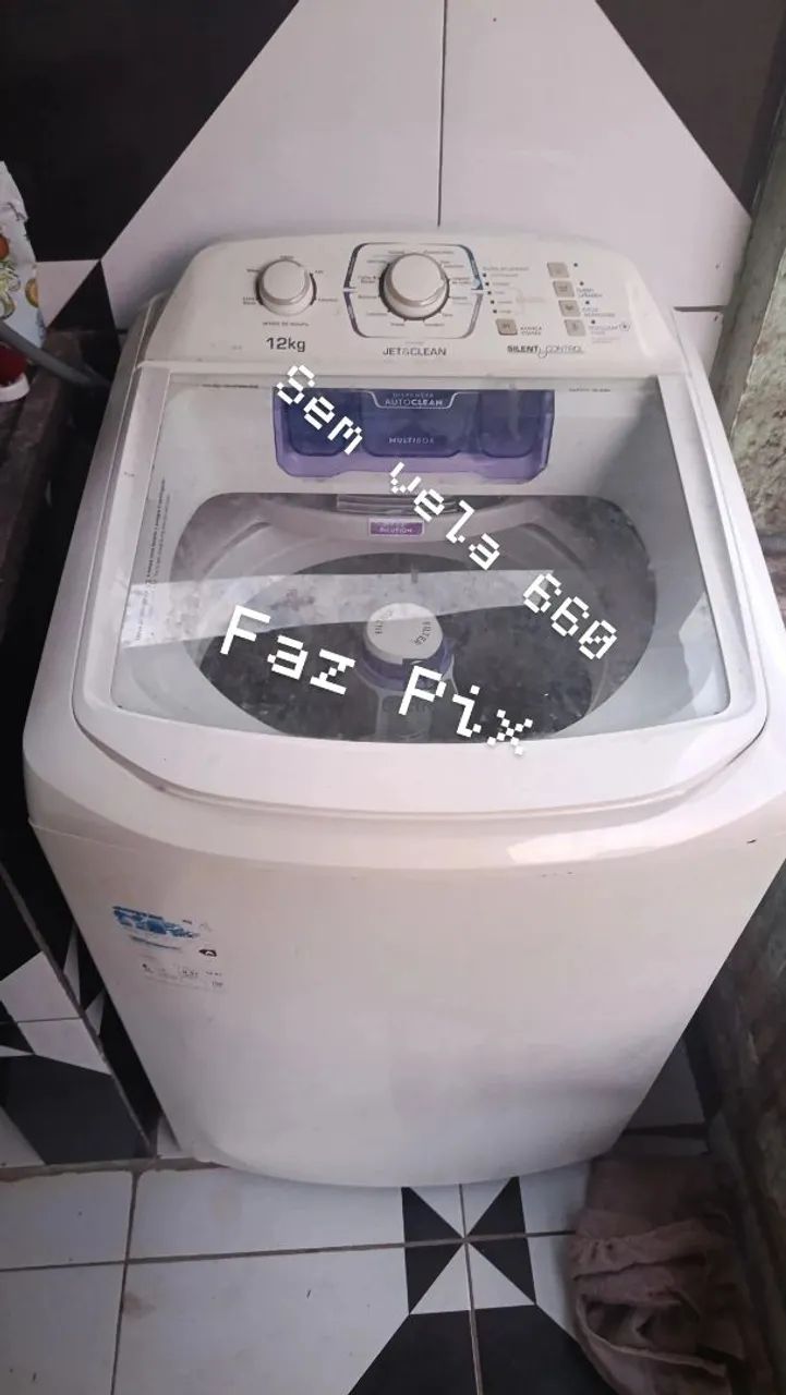 Vende-se uma máquina de lavar 12 kg