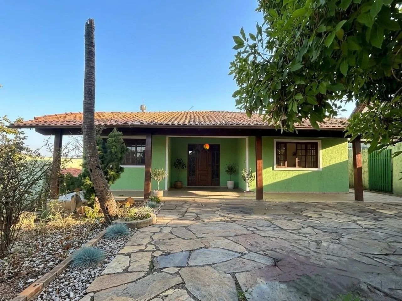 CASA 4 QUARTOS