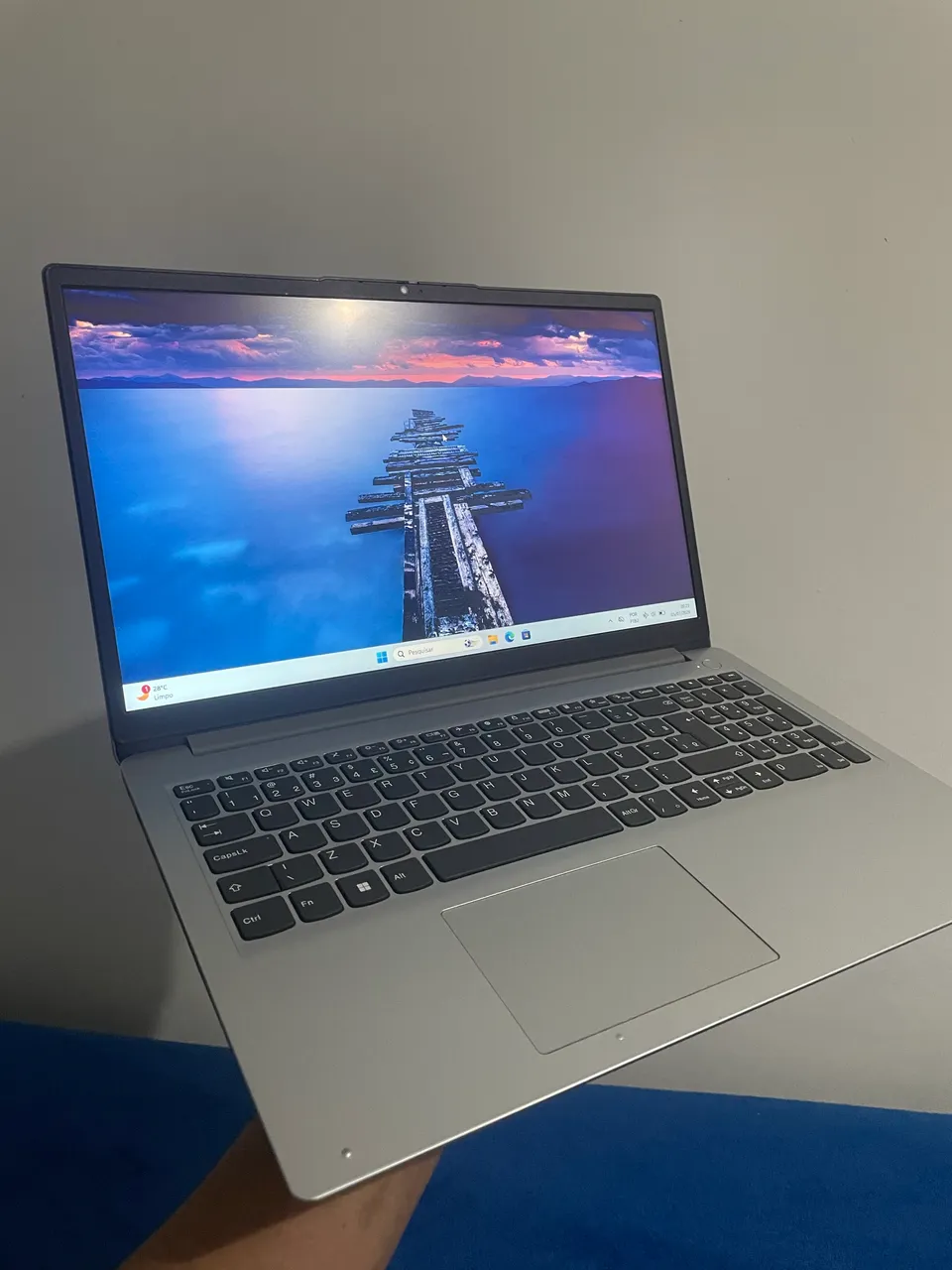 Notebook Lenovo Core i5 10 Geração 08GB SSD 256GB Super NOVO