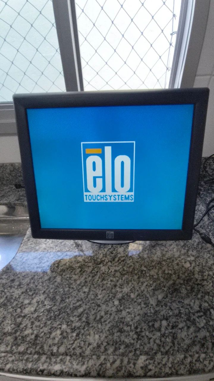 Monitor touch 15 Elo