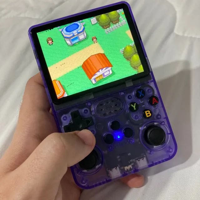 Videogame portátil R36s