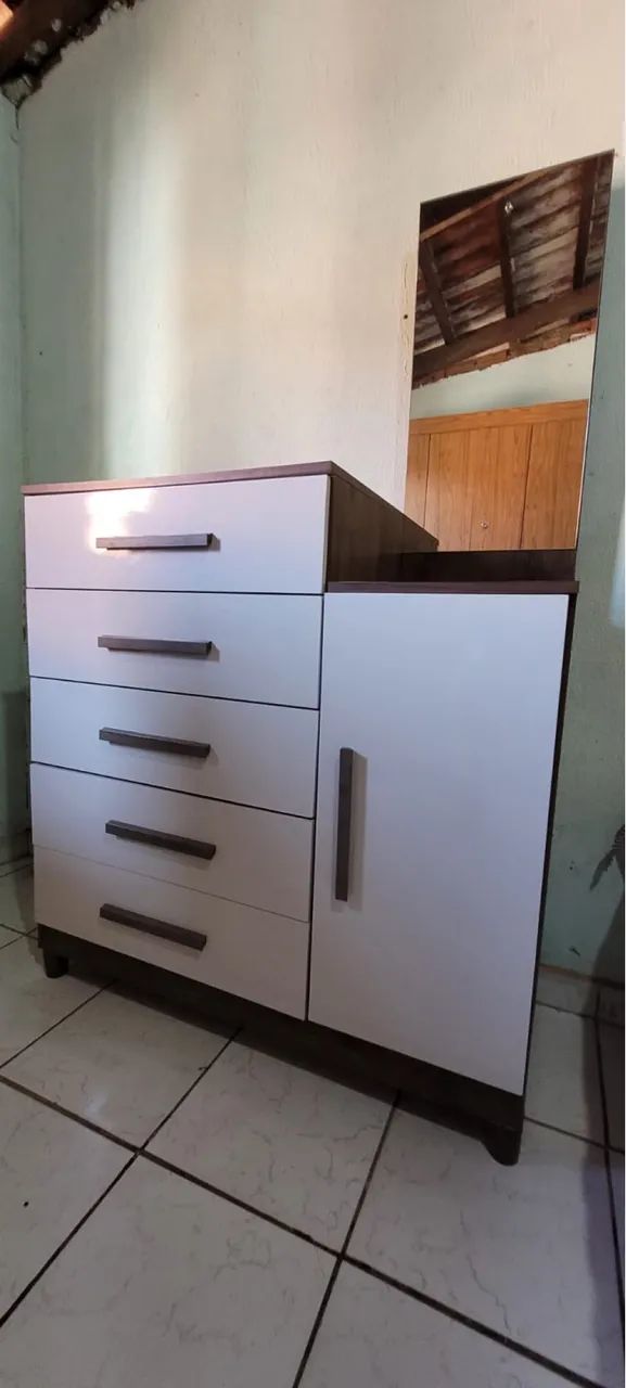Vendo comoda com espelho grande - Foto 2