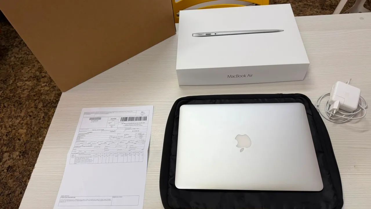 MacBook Air 13? 2017 | Estado de Novo | Bateria com Apenas 74