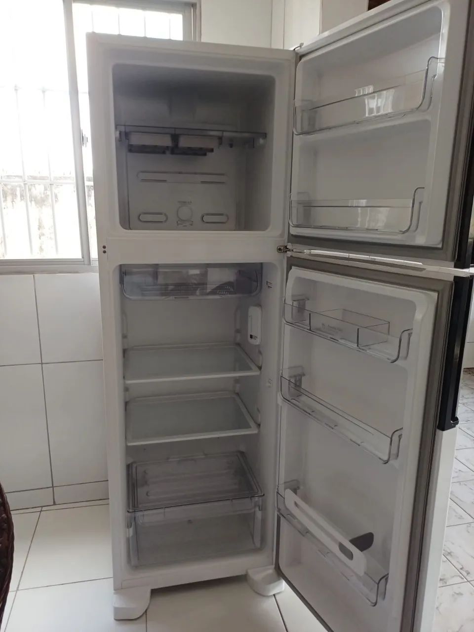 Móveis semi novos - Foto 3