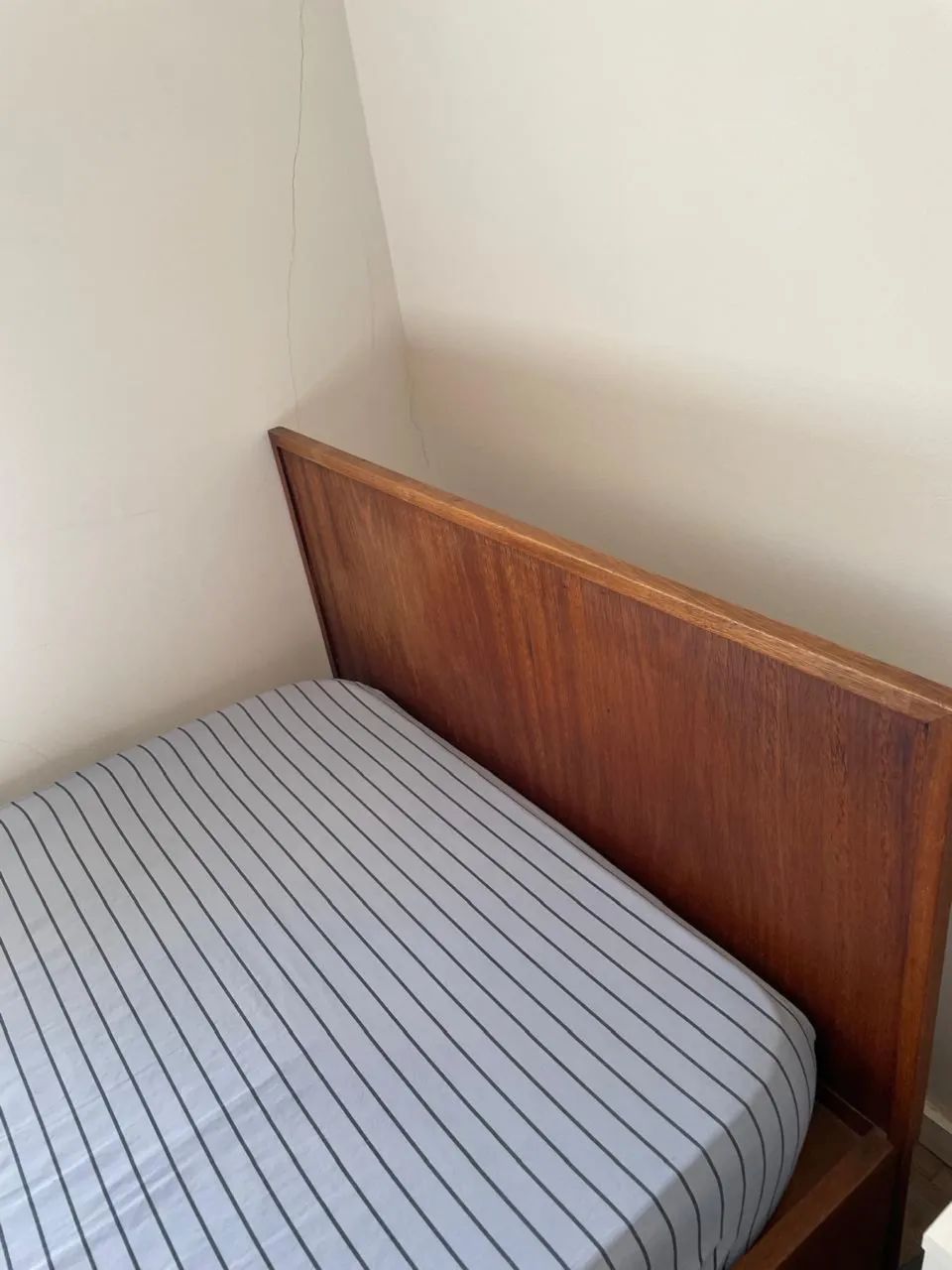 Cama de madeira  - Foto 3