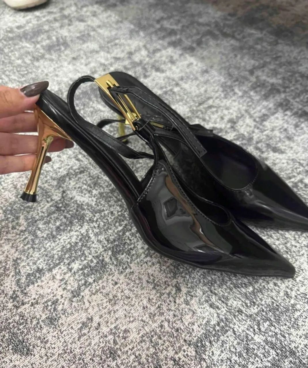 Scarpin preto da shein - Foto 3