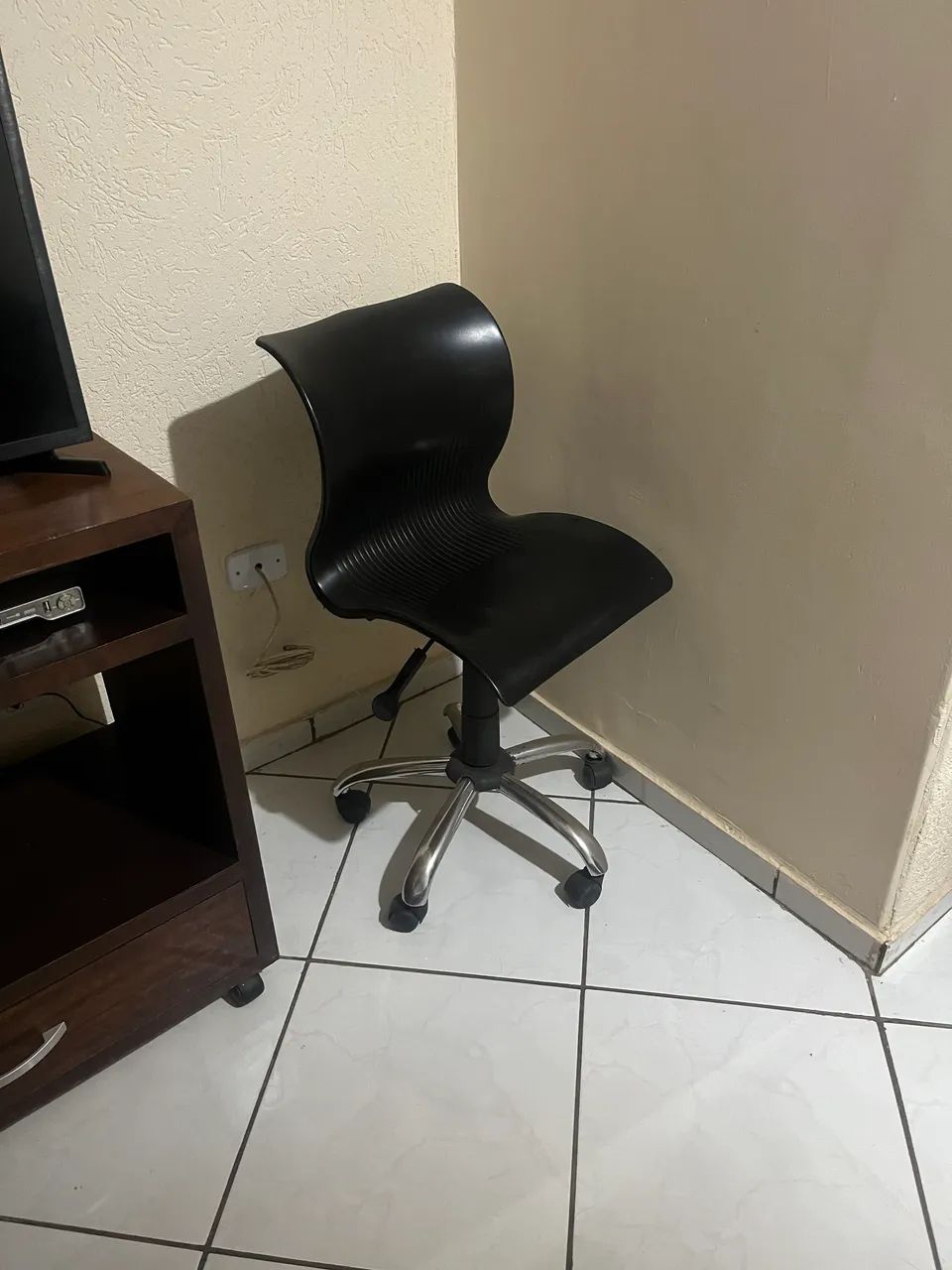 Cadeira com regulagem  - Foto 2