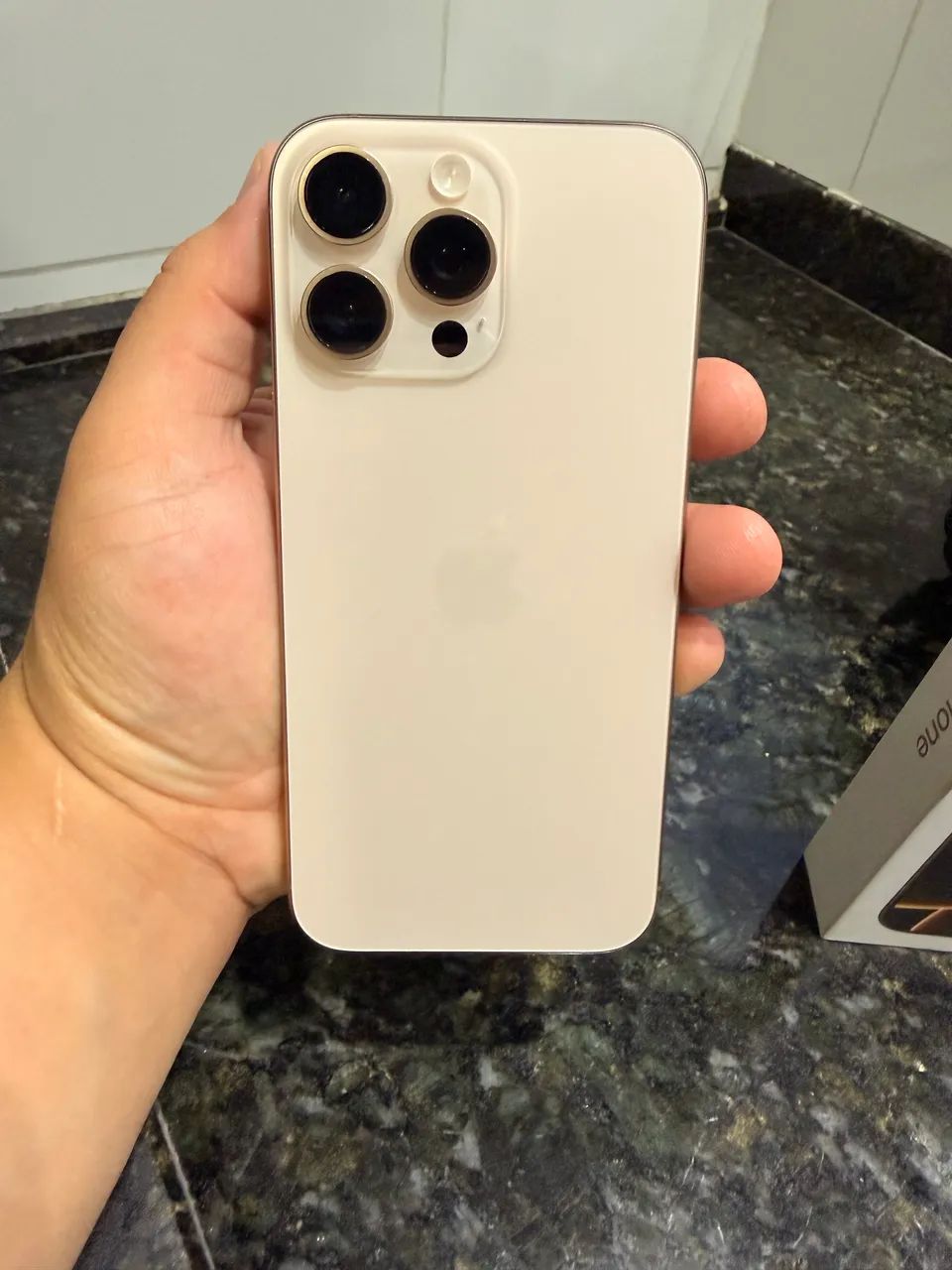 Iphone 16 Pro Max - Foto 5
