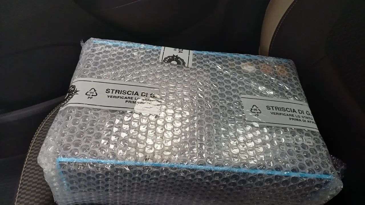 Fonte novinha embalada direto da Itália!