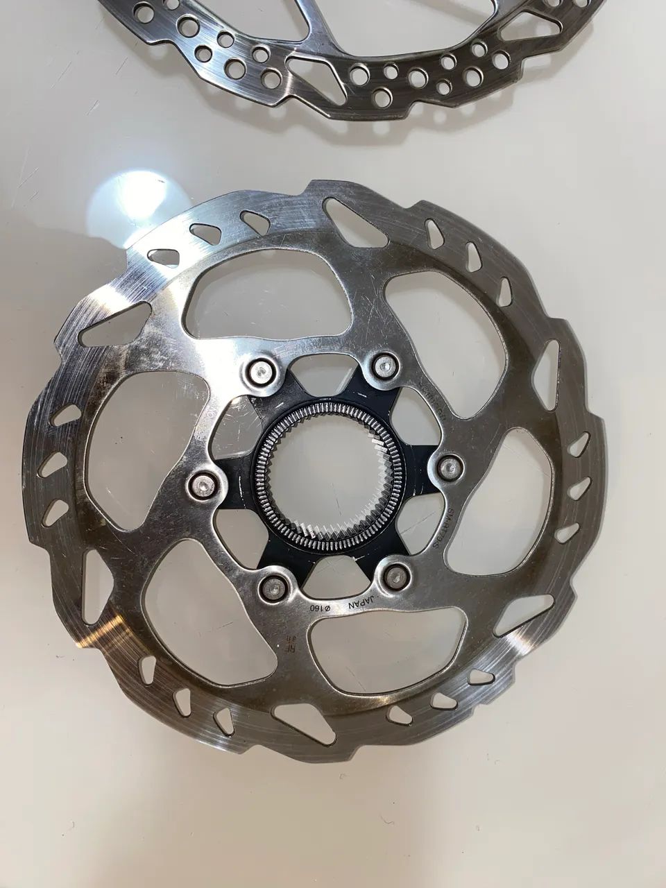 Par discos de freio Shimano centerlock RT54 + Rt70 - Foto 3