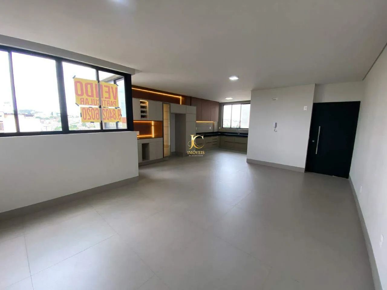 Apartamento residencial de 135 m² com 3 suítes no Centro de Divinópolis - Foto 2