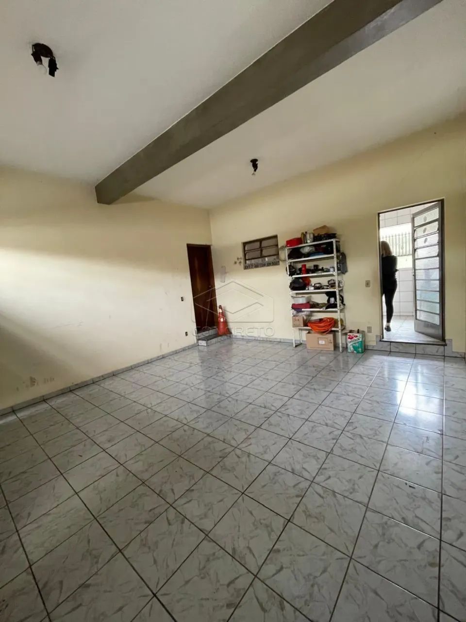 Sobrado com comercio de esquina