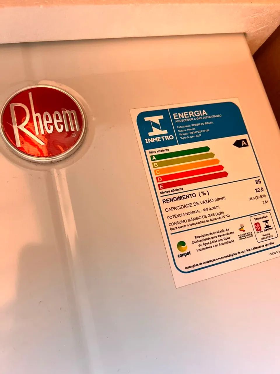 AQUECEDOR A GÁS RHEEM 22 LITROS - MUITO NOVO! - Foto 2