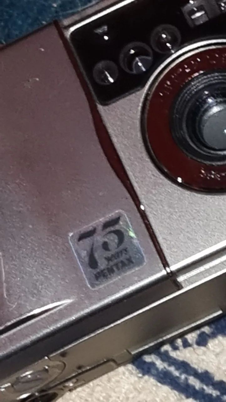Pentax Espio Mini 75th - edição especial - peça de coleção