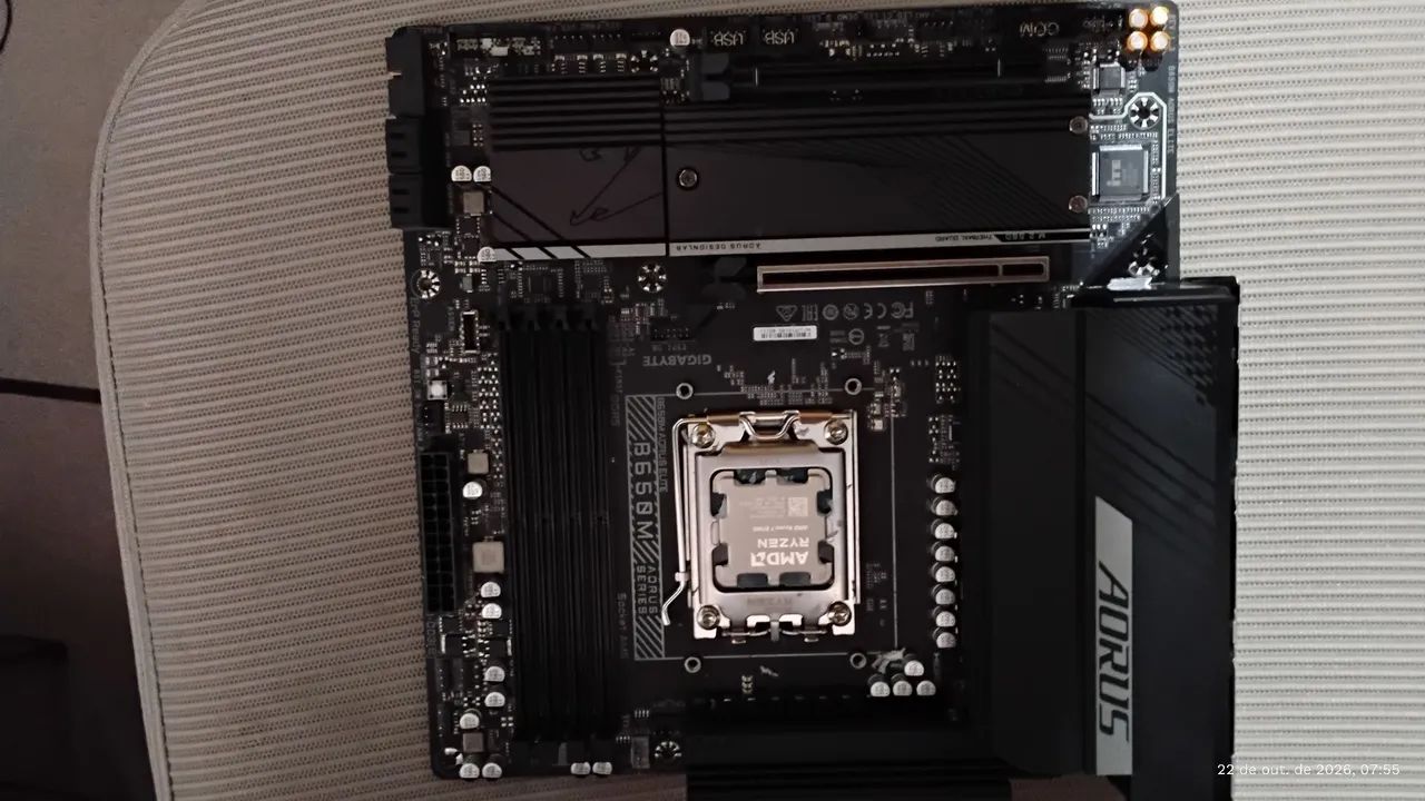 Kit placa mae e processador AM5  - Foto 4