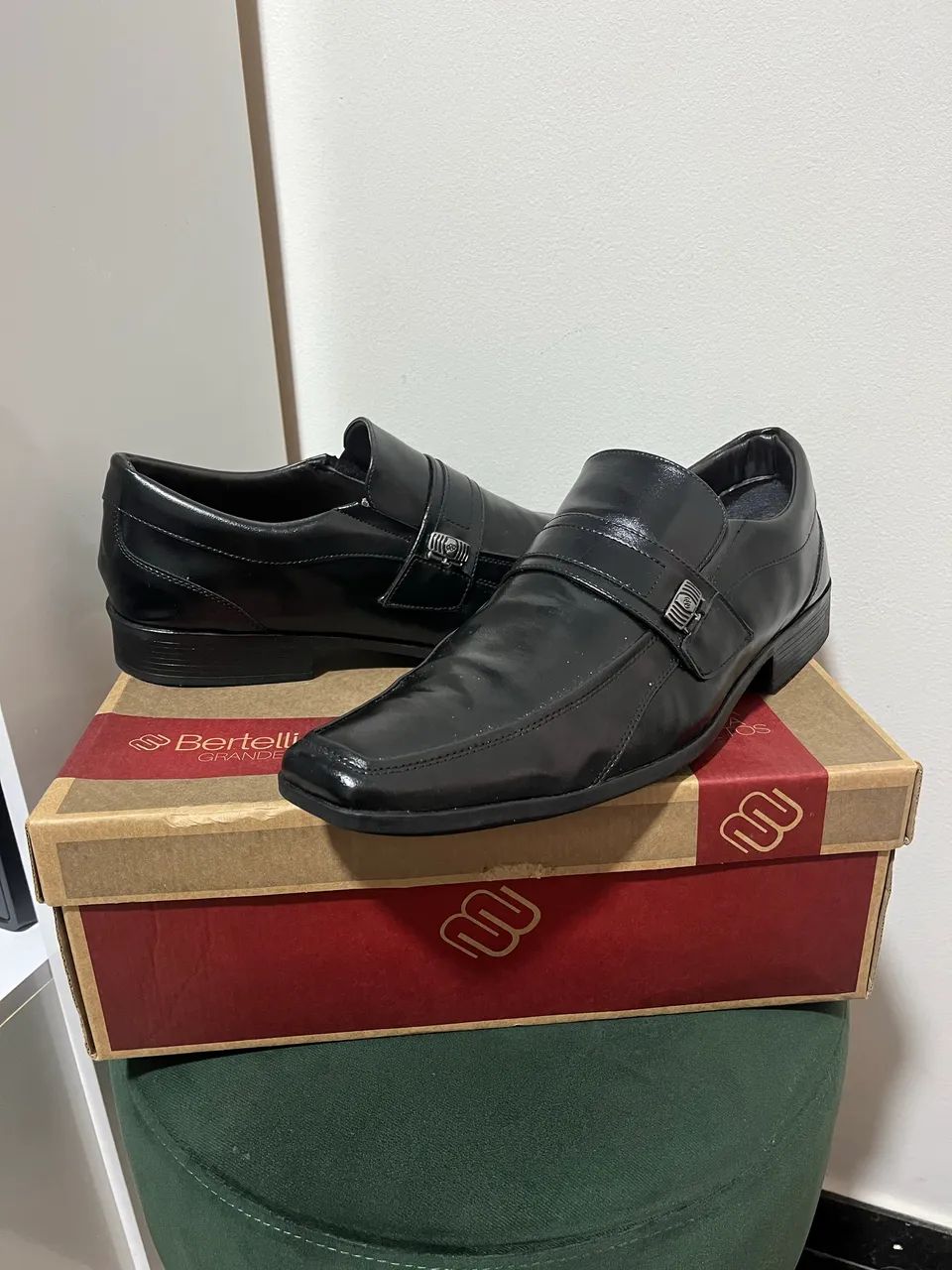 Sapato Social Bertelli Preto Com Caixa 48 - Foto 2