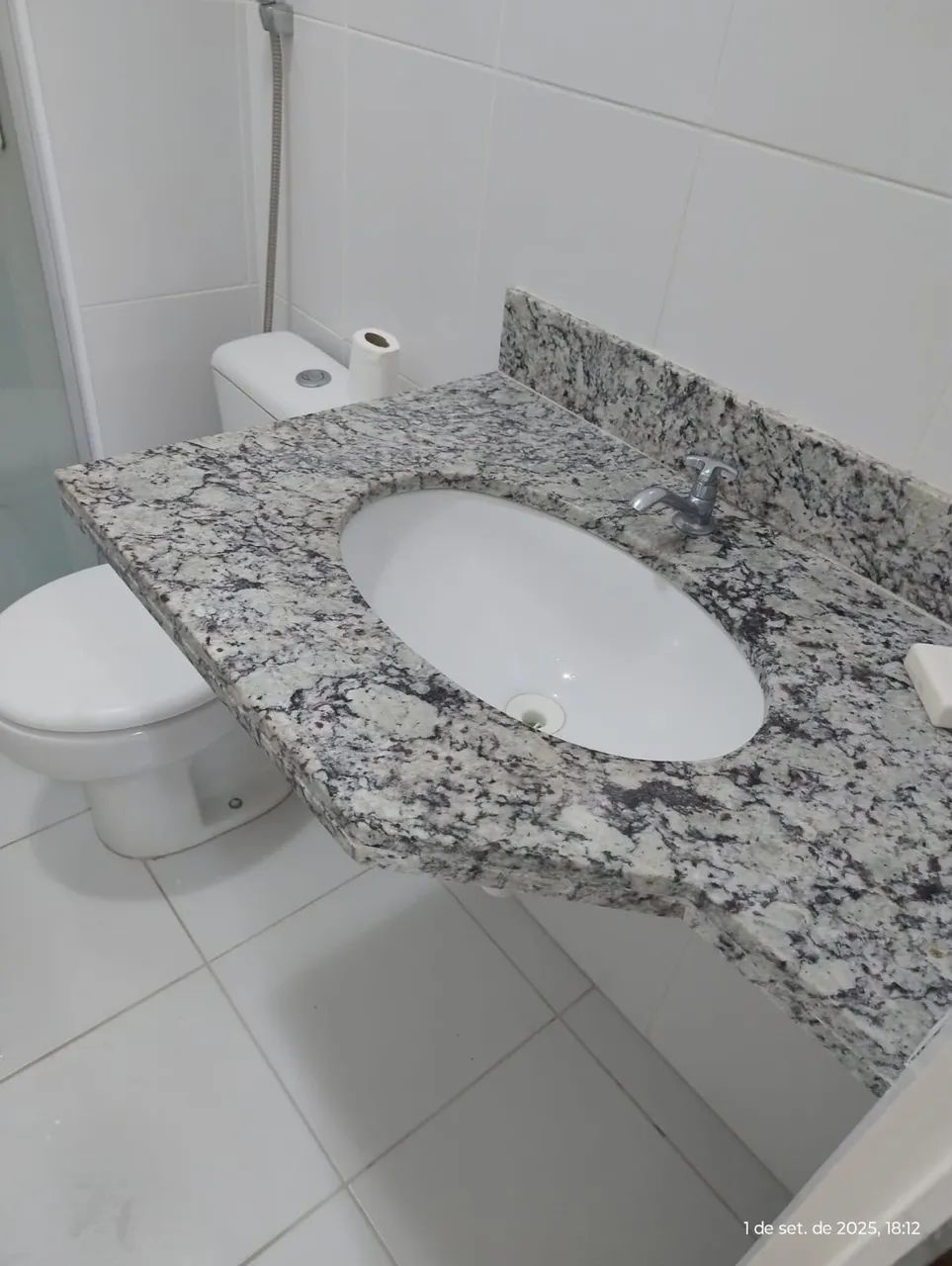 Apartamento com 3 Quartos para alugar, 80m² - Luzia - Foto 5