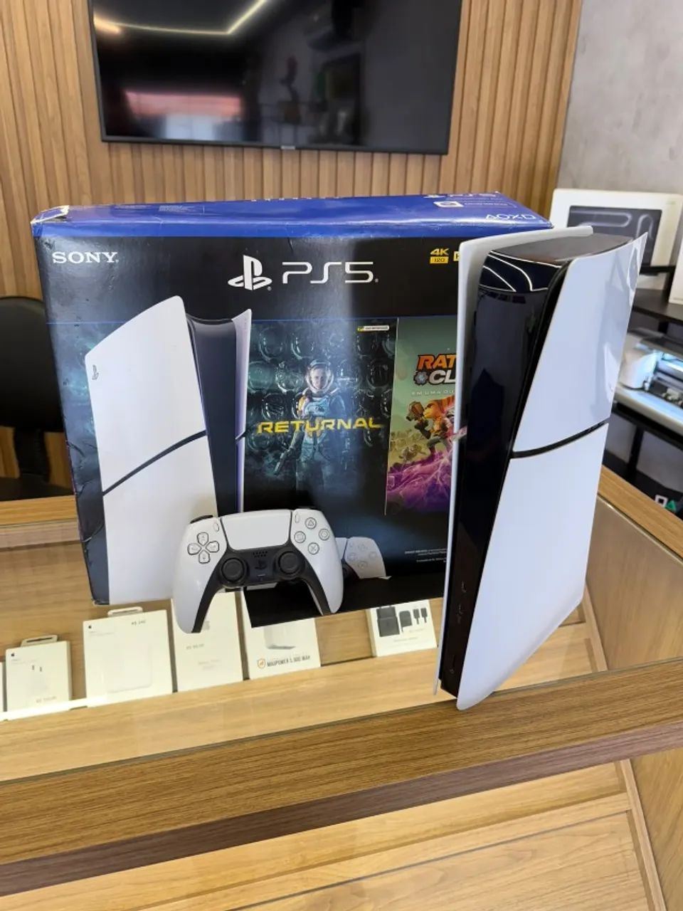Ps5 Slim Digital 1tb + caixa e controle (Anápolis) - Foto 4