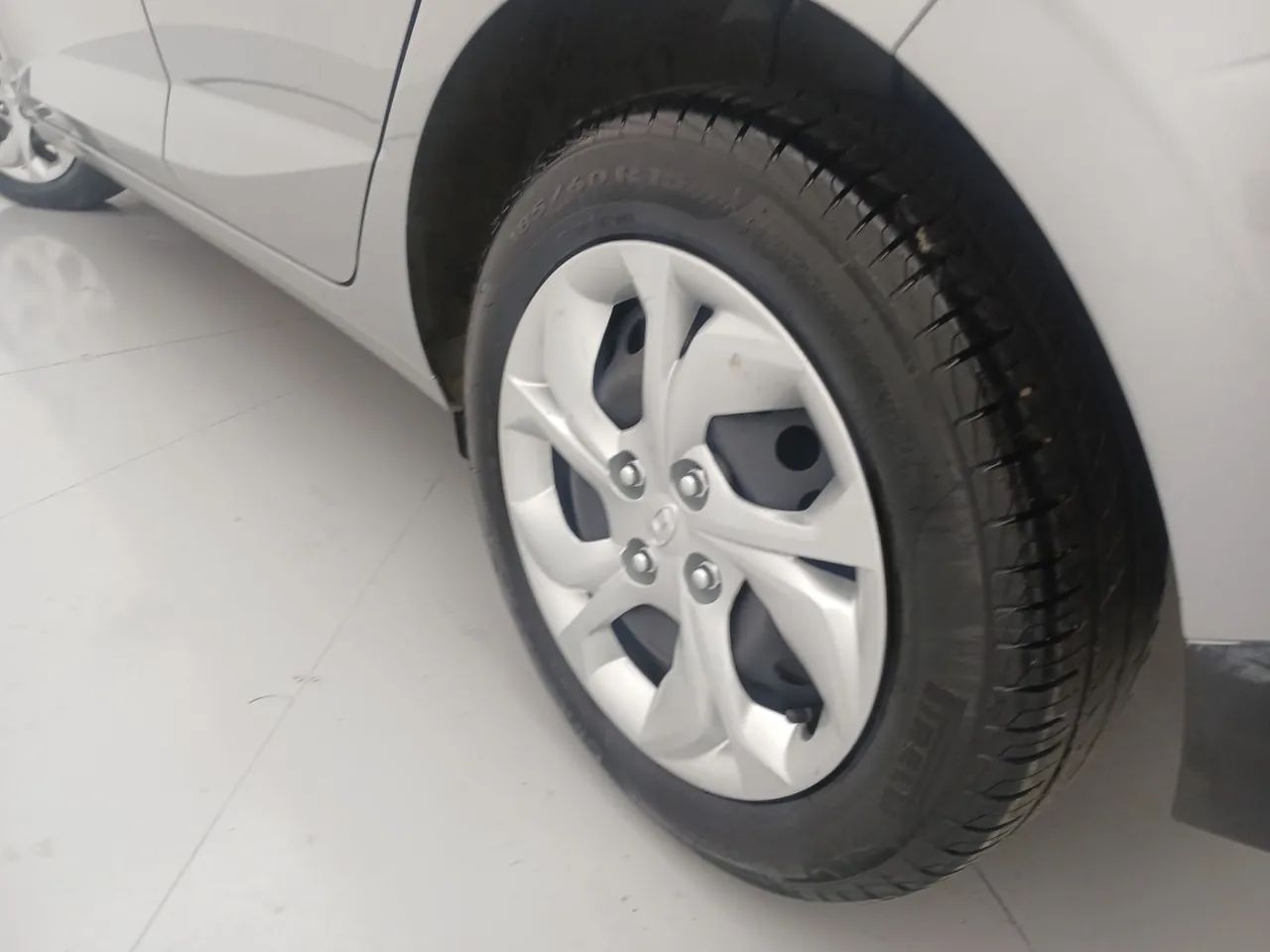 Hyundai HB20 Comfort 1.0 Flex 12V Mec., foto 12 de 18