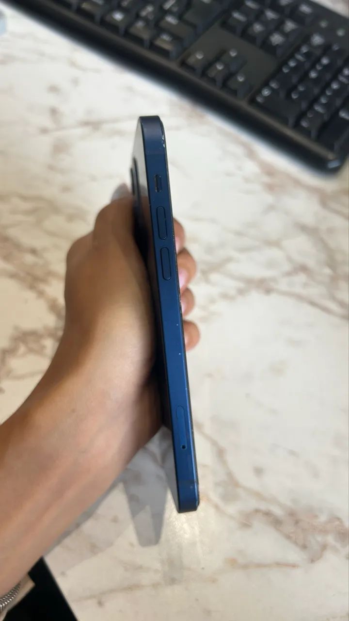 iPhone 12 azul - Foto 2