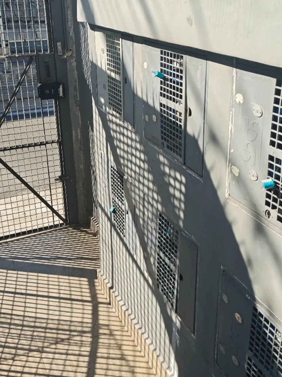 Kitnet no Centro em frente a estação do VLT  - Foto 4
