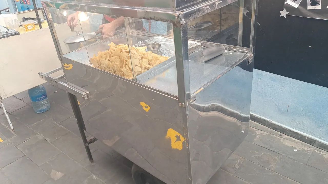 Carrinho para vender Bolos e Doces 