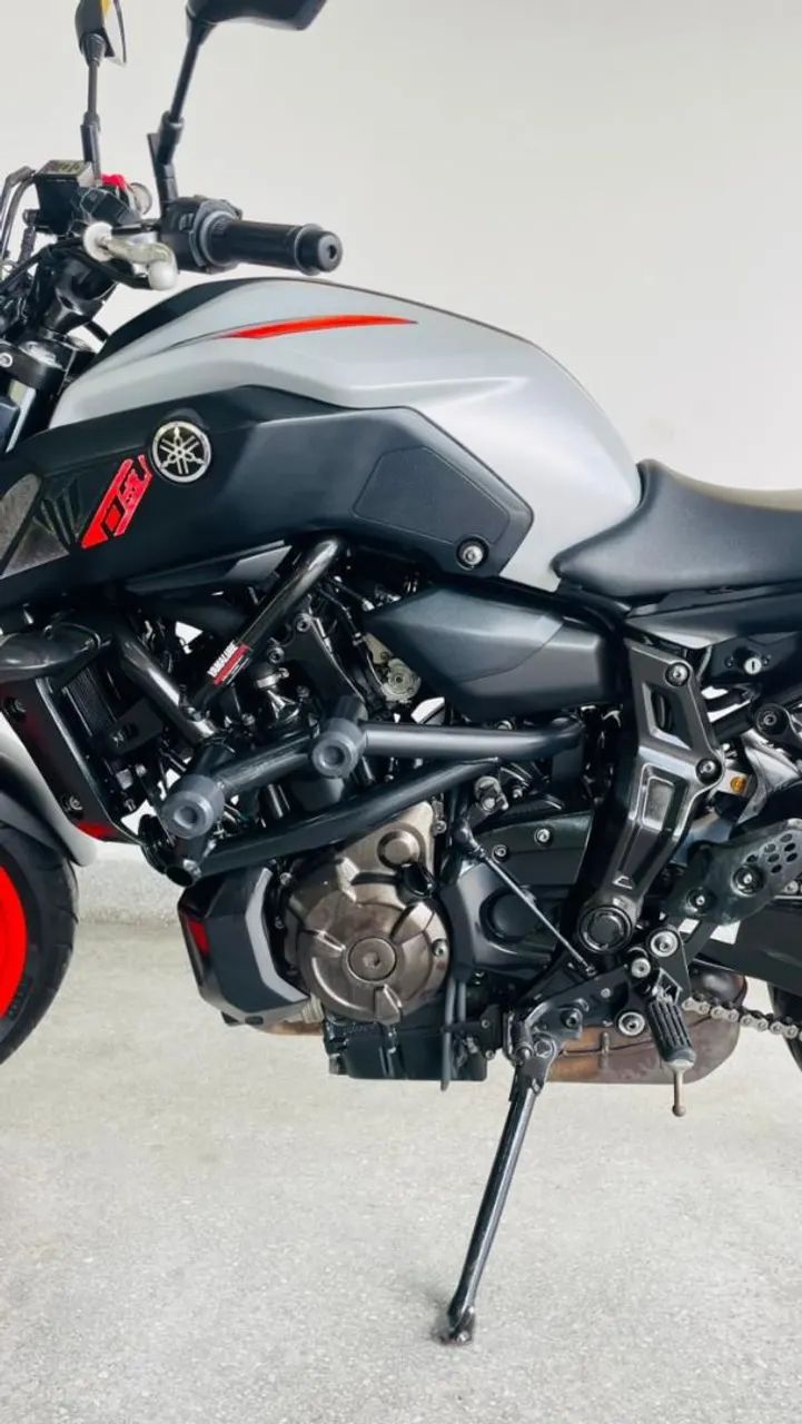 Yamaha MT-07 2021 - Apenas 27.000KM - Foto 5