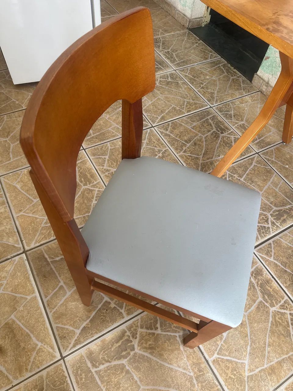 Jogo mesa madeira nobre  - Foto 3