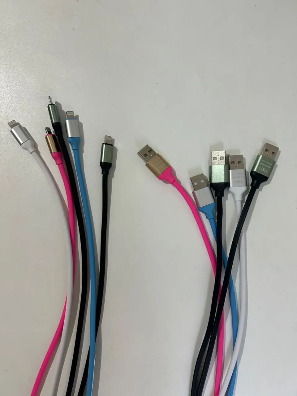 Cabo de carregar celular 