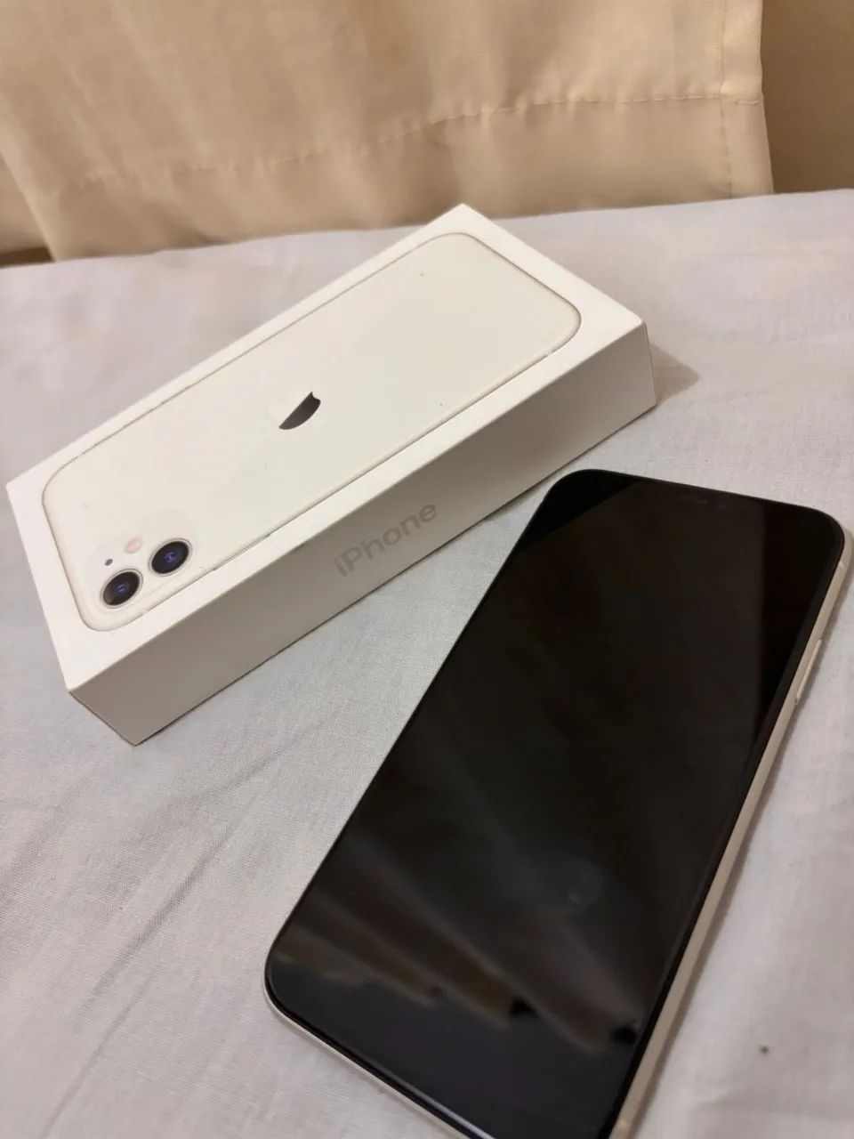 iPhone 11, seminovo, 64 GB, branco  - Foto 3