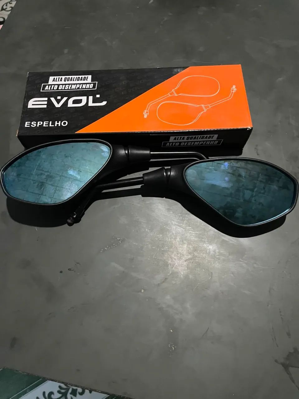 Retrovisor F800