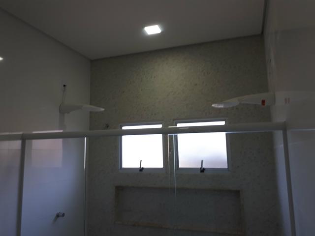 Casa nova Vicente Pires pé direito duplo lazer condomínio - Foto 3