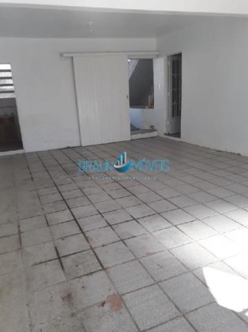 Ótima Casa de alvenaria com 03 dormitórios grandes, com 02 pavimentos com ampla cozinha, - Foto 10