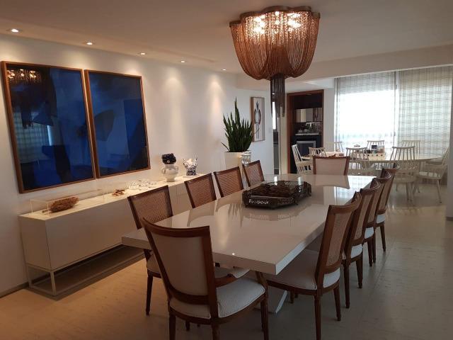 Apartamento Lumno 4 Suítes 276m2 Alto 4 vagas Decorado Nascente linda vista mar - Foto 2