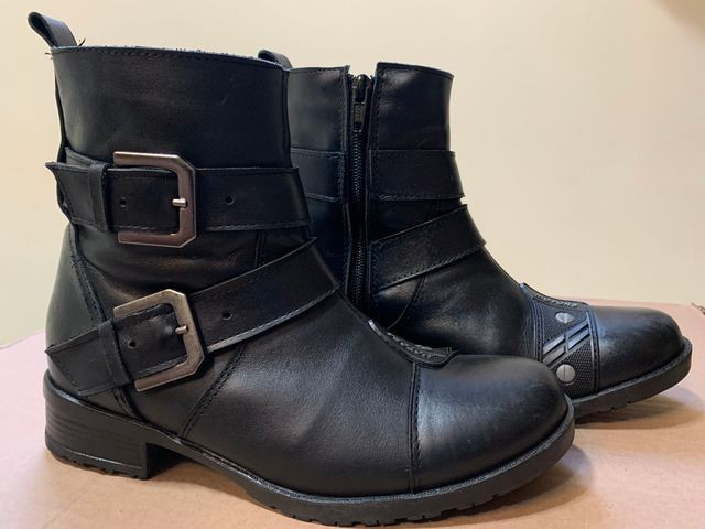 bota motoqueiro feminina